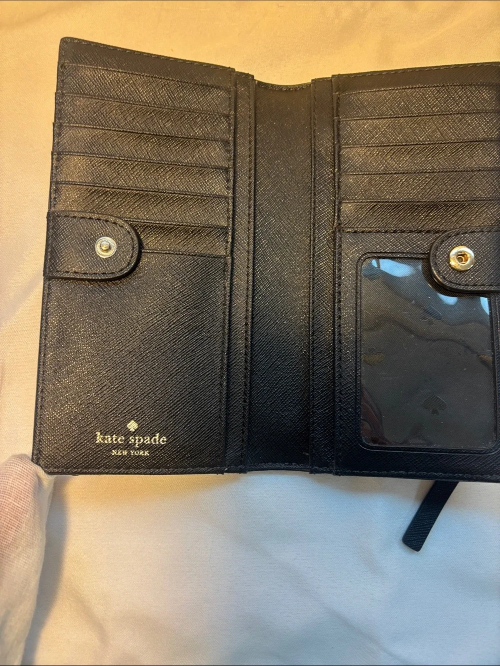EUC Kate Spade Laurel Way Gardenia Satchel & Wallet Set